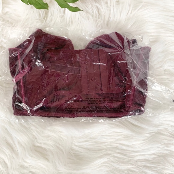 Victoria’s Secret Very Sexy Velvet Long Li… - Picture 4 of 5